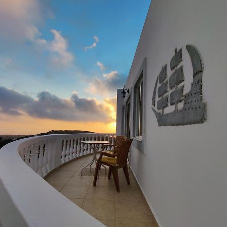 Menetaí Lakena Sunset View Villa מראה חיצוני תמונה